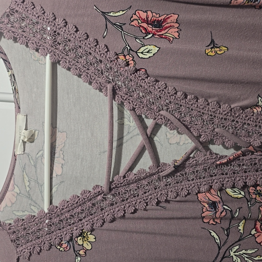 Boho - 3 SHIRTS - Picture 3 of 4